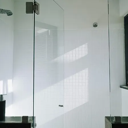 Casa Jacaranda - Ocean View Modern *