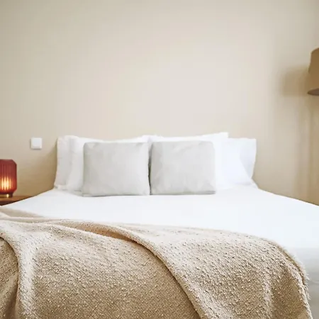 וילה Casa Jacaranda - Ocean View Modern אלבופיירה