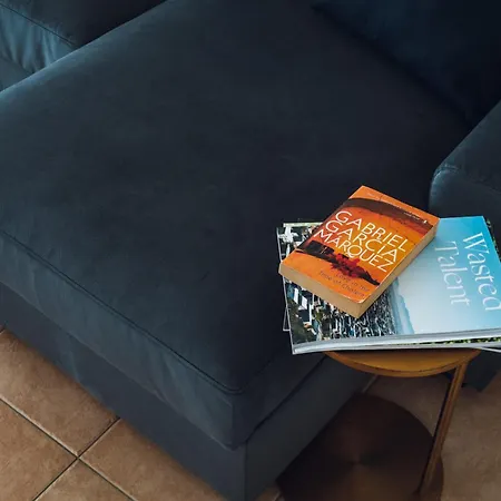 Casa Jacaranda - Ocean View Modern * אלבופיירה