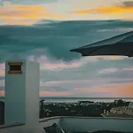 Casa Jacaranda - Ocean View Modern ヴィラ アルブフェイラ