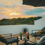 Casa Jacaranda - Ocean View Modern 빌라